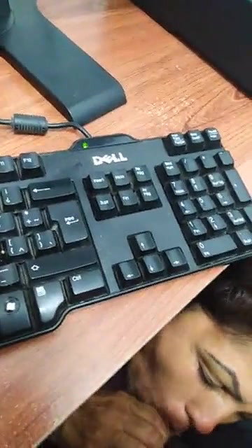 Boss ke sath employee blowjob