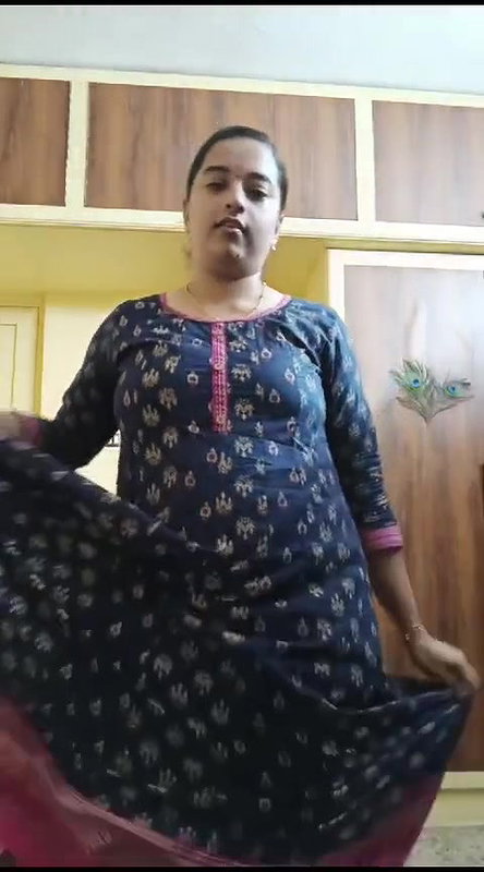 Cute Curvy Sexy Bhabhi Showing Her Big Boobs and Pussy