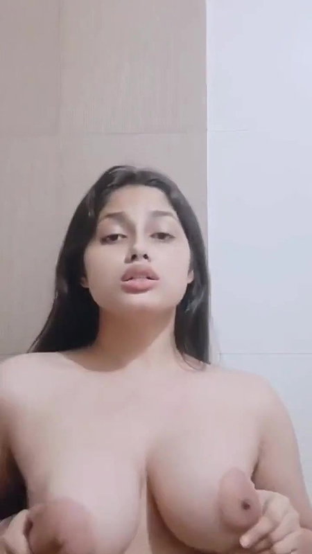Super Sexy Desi Big Boobs Girl