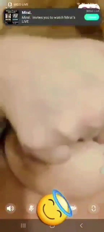 Hot sexy girl show her nude on video call with bf