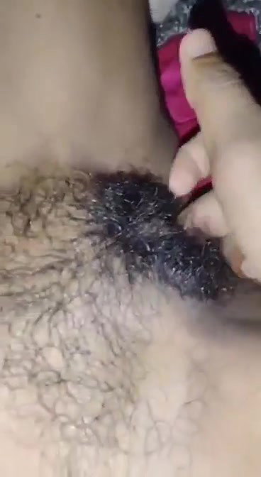 hairy pussy fingering