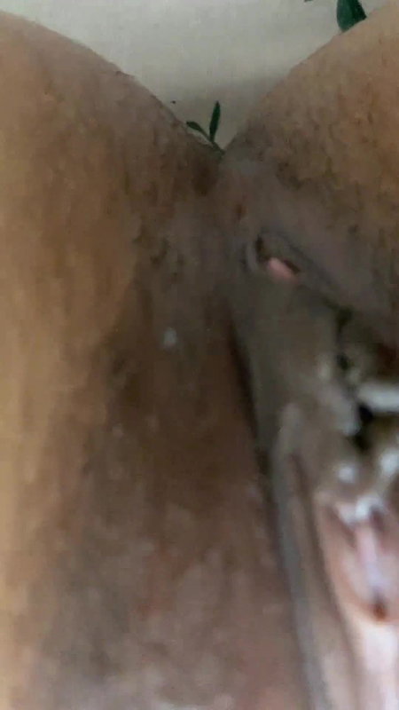 creampied girl pussy