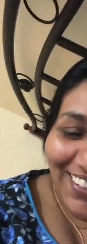 Indian MILF Showing Pussy on Video Call