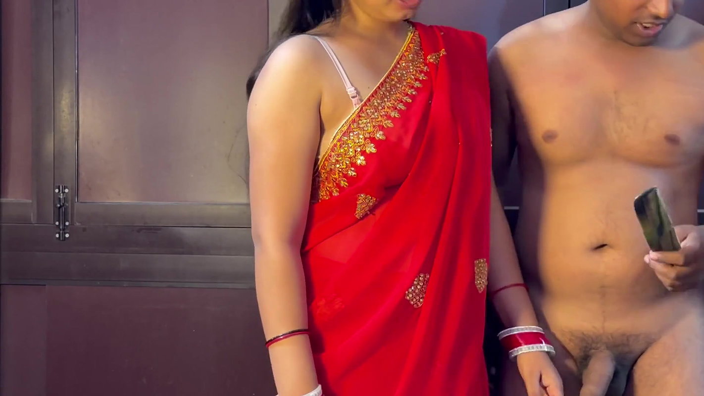 Horny Stepson step momWhile Doing Makeup for a Party911