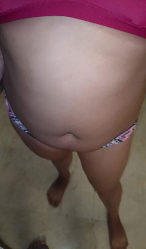 Sexy figure Nisha ka