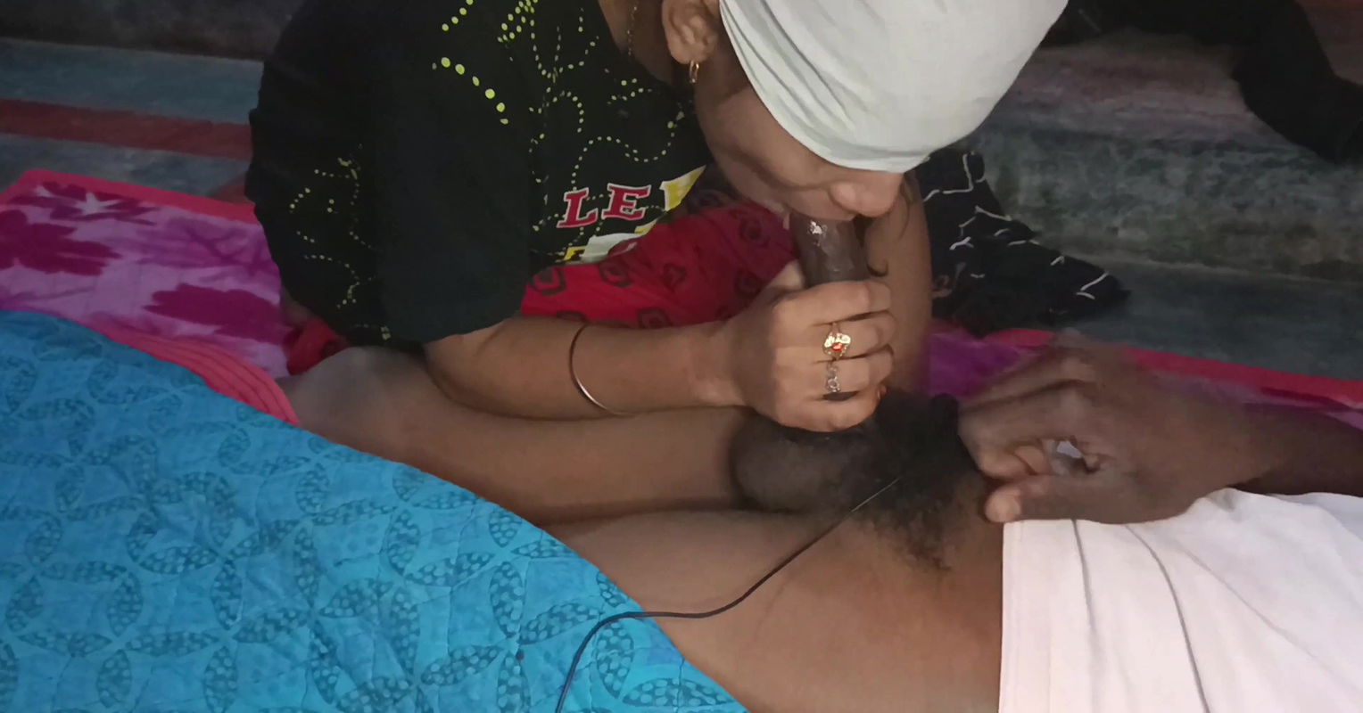 sexy Indian teen maid sucks cock in all Hindi dirty audio fuck
