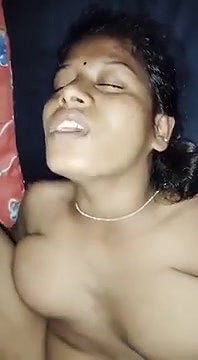 Tamil Horny Milf Fingering Her Pussy Hard Fucking part 1