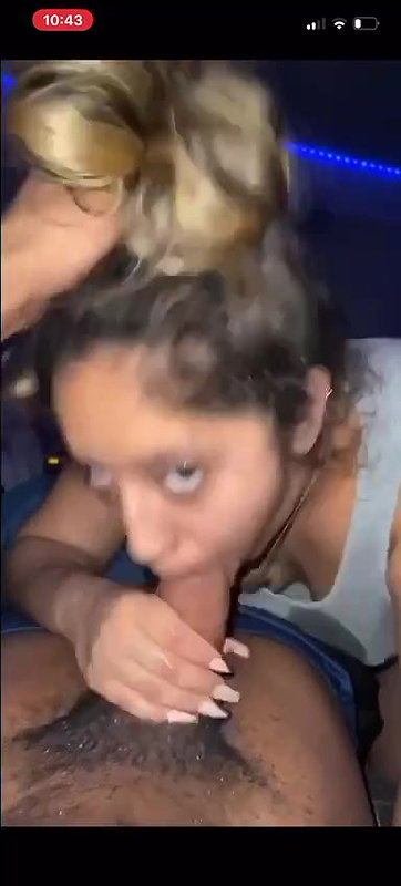 Sexy NRI Horny Desi Bitch Giving Hardcore Blowjob