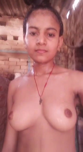 Cute Indian Village Girl Showing Her Wet Naked Body