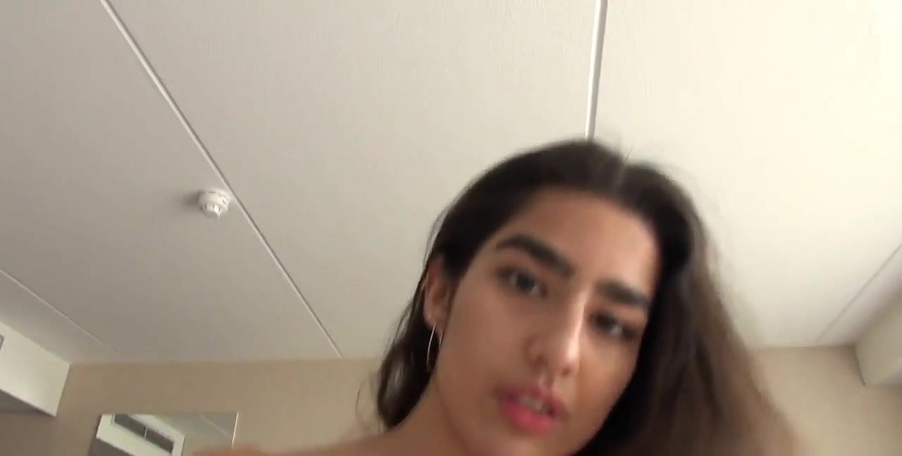 Super Hot Desi Girl Luna Silver Blowjob and Fucking Full Video