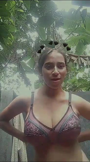 SEXY BUSTY VILLAGE GIRL SHOWING BIG ROUND HUGE BOOBIES DANCING NUDE OUTDOOR