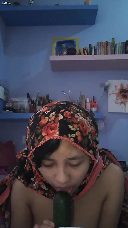 Cute hijabi big boobs playing with cucumber 7clips Marged