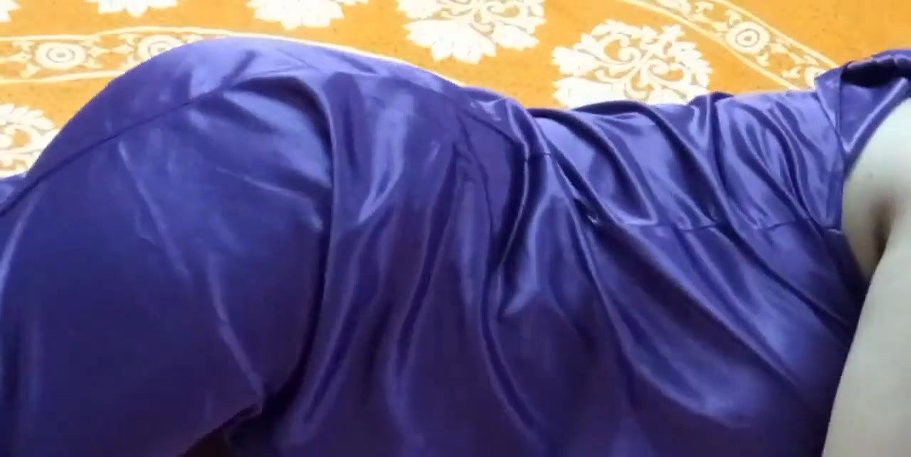 Sexy Rii having fun with Brinjal