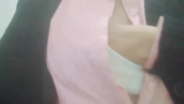 chuche dabayi ladki ne