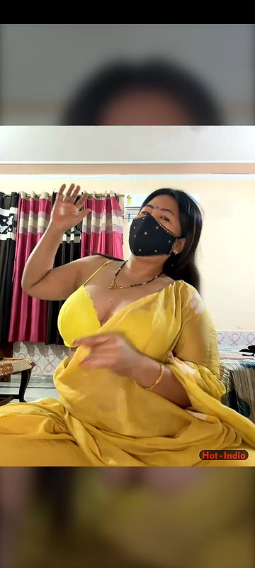 88pink 11 ass show in yellow panty nepali randi bhabhi