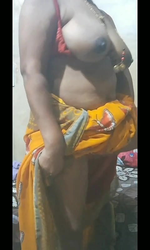 Lakhshmi 888 hot boobs and navel