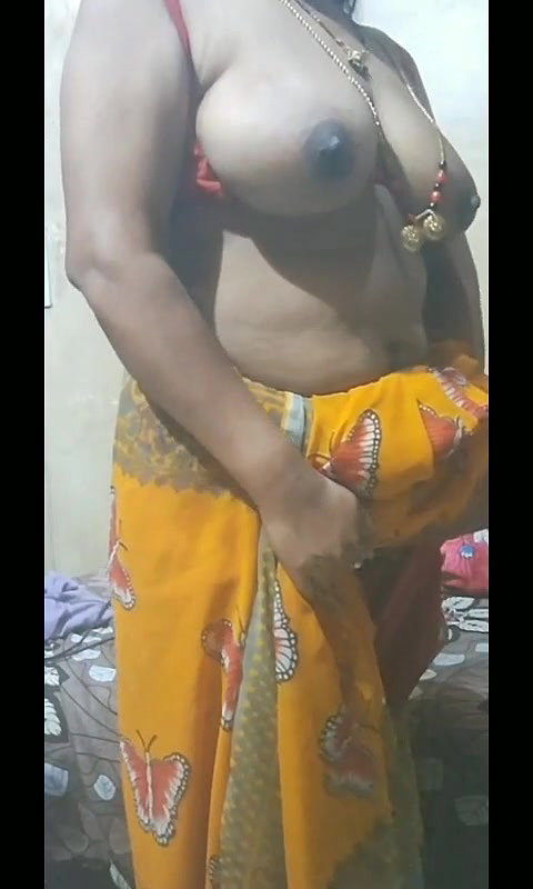 Lakhshmi 888 hot boobs and navel