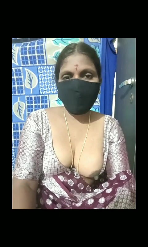 Janu telugu Aunty one boob