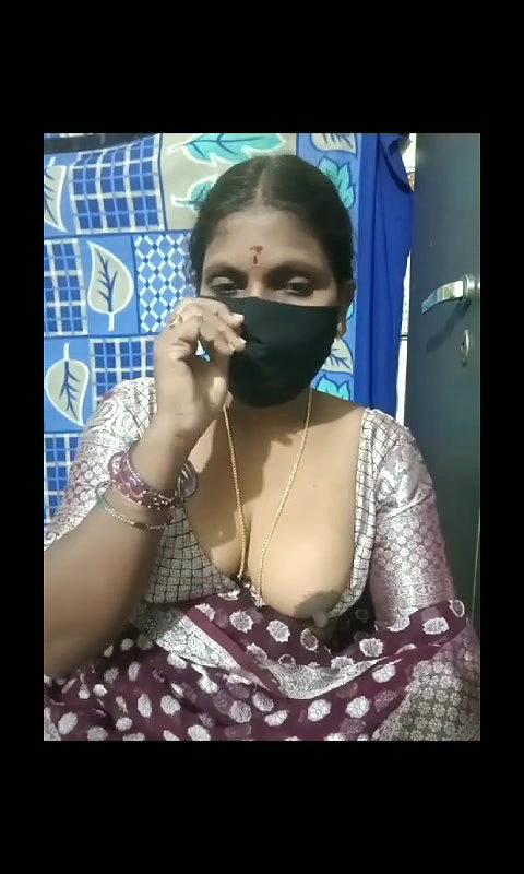Janu telugu Aunty one boob
