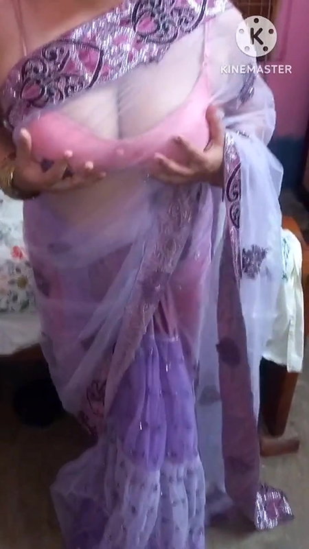 hot wife in sexy saree