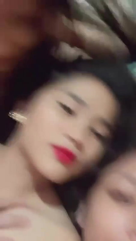 Girls naked group seducing rich boy video