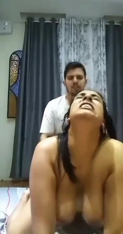 Lady getting fucked really hard shes moaning loudly