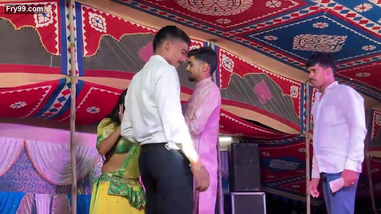 Trisha kar madhu Sexy dance Video