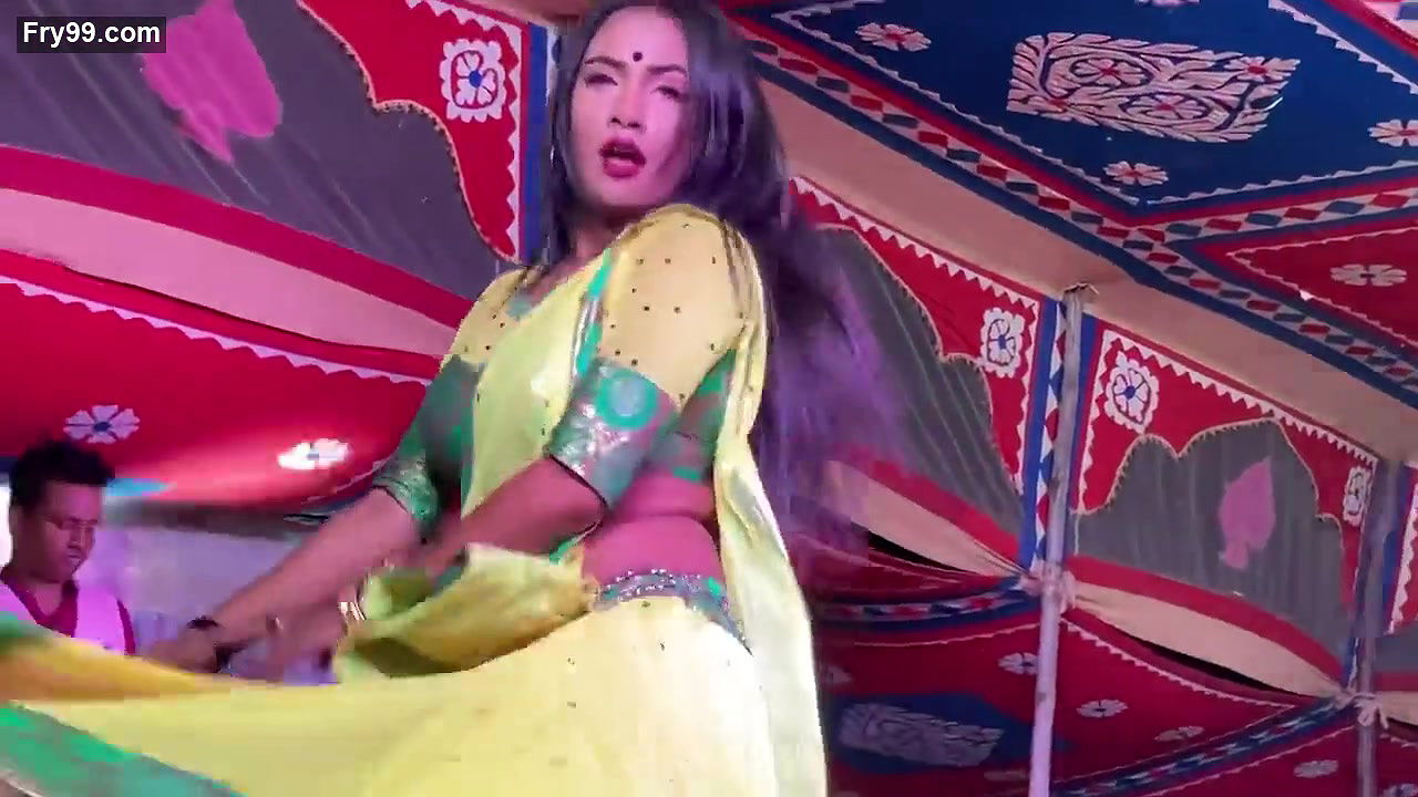Trisha kar madhu Sexy dance Video
