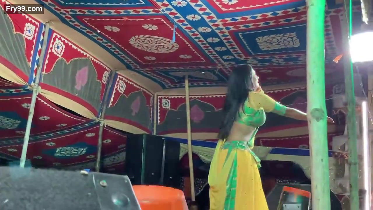 Trisha kar madhu Sexy dance Video