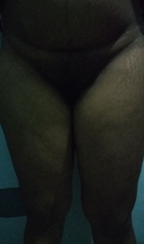 Tamil akka leg and back