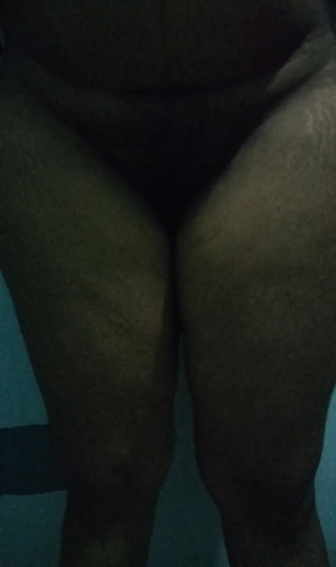 Tamil akka leg and back