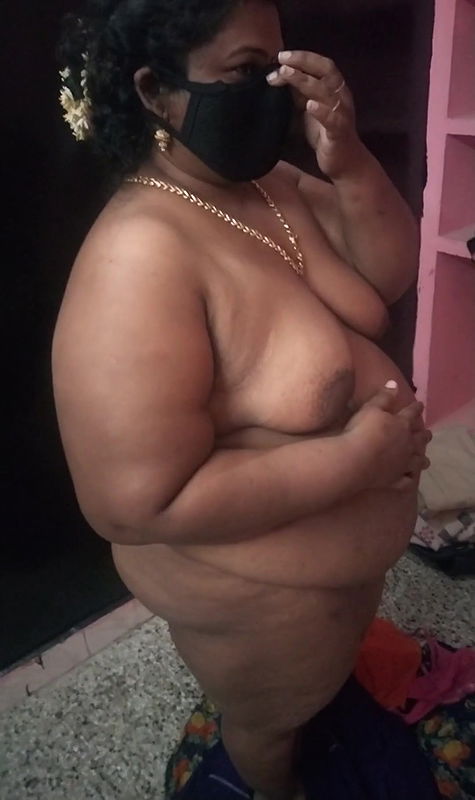 Tamil mallu aunty removing her dress in front of husband part 2