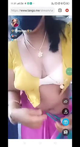 Tamil Housewife Meera   40 Amulya  41  Tango Live   40 480  41