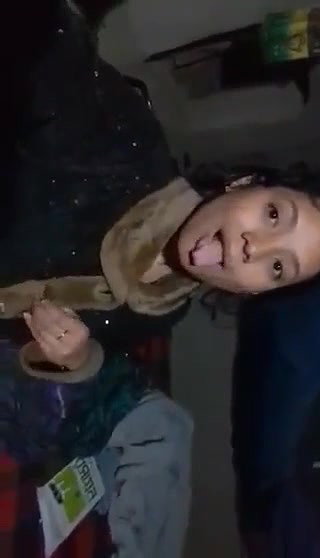 Desi cute college girl virgin pussy show