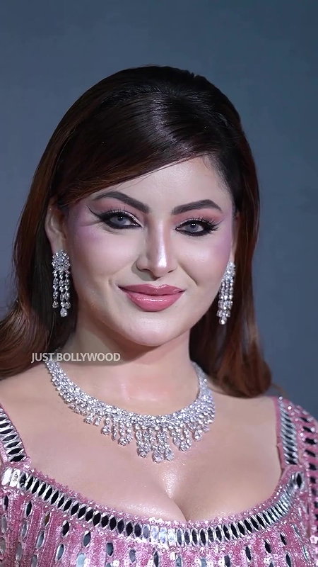 justbollywood in 20260417 0001