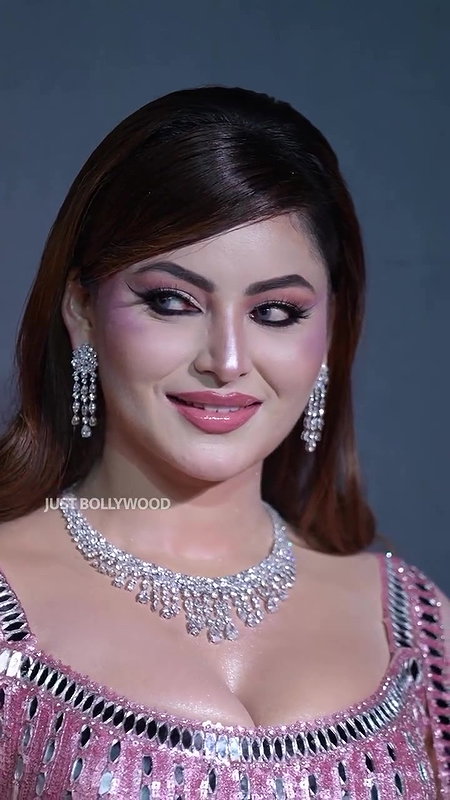 justbollywood in 20260417 0001