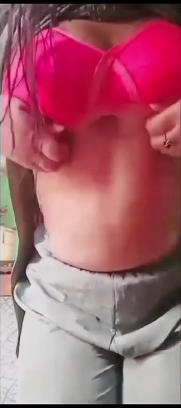 Sexy Bengali Girlfriend Showing