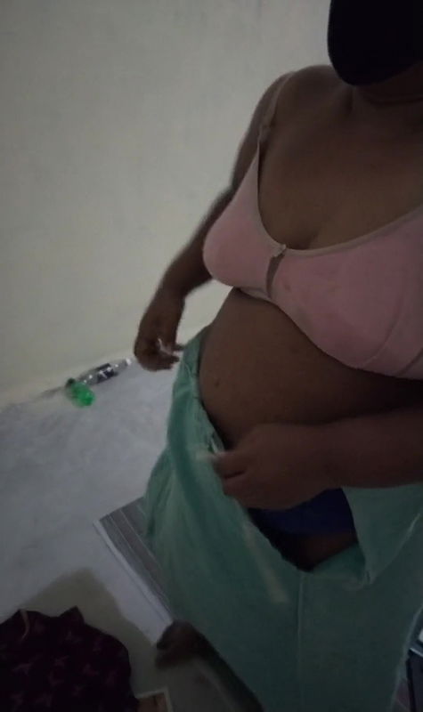 Wearing dress and hot structure body showing