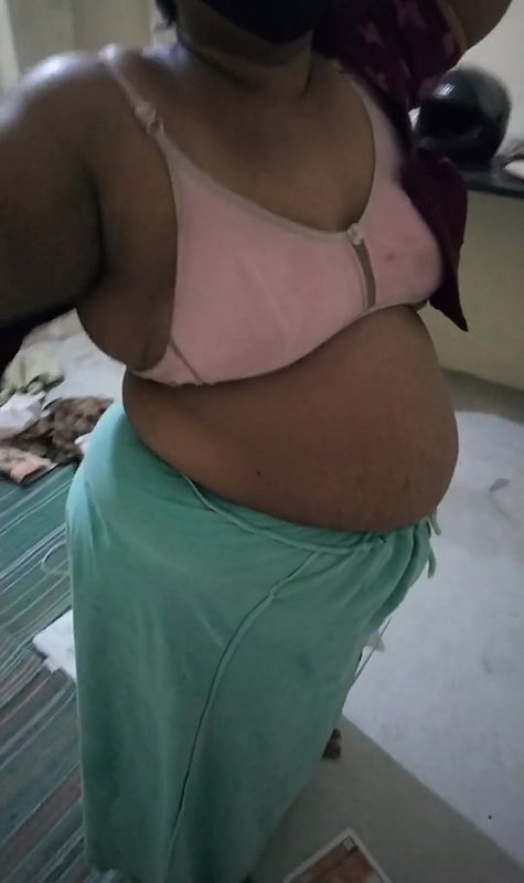 Wearing dress and hot structure body showing