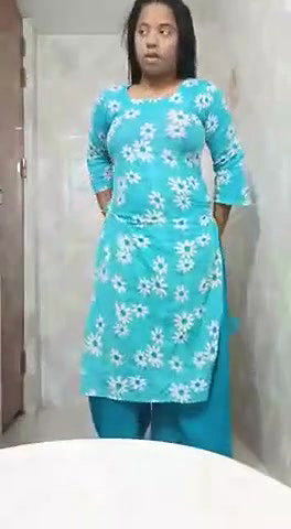 Village Girl Remove Clothes Showing