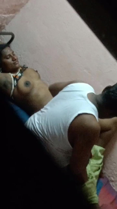 hot Tamil wife sexual affair caught by husband
