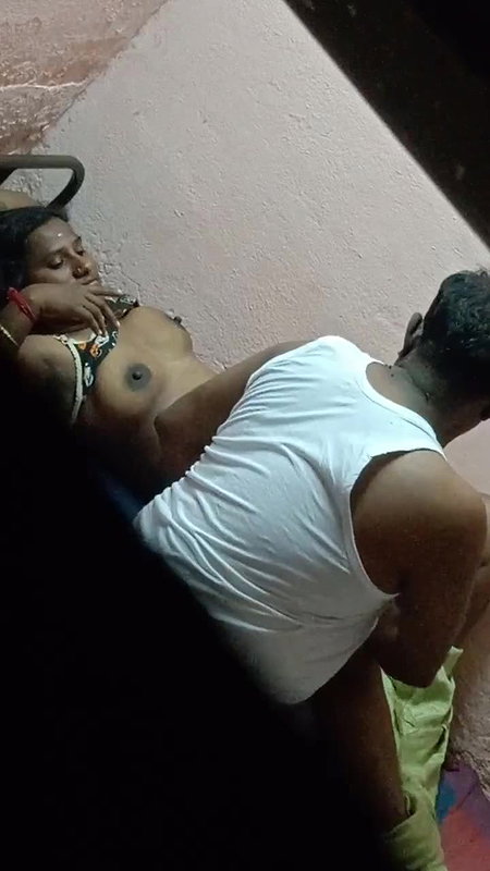 hot Tamil wife sexual affair caught by husband