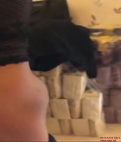 Apni Sister Ke Dost Ko Gim Se Aane Ke Baad Uske Muh Me Land Diya Uske Baad Usko Pel Diya