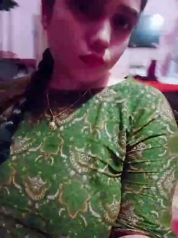 unsatisfied cute bhabhi topless selfie showing long boobs