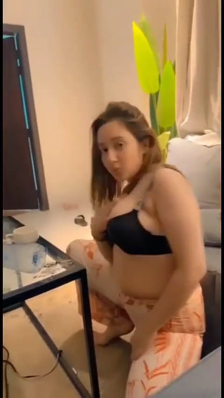 Pakistani Sexy Big Boobs Tiktoker