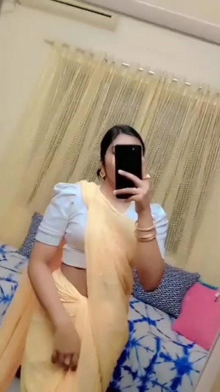 Bengali Horny Girl Pressing Boobs Fingering