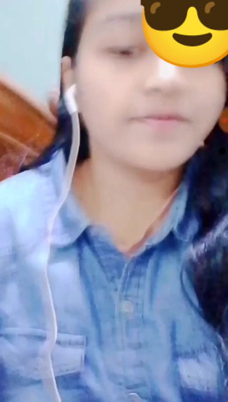 Bengali college girl shows big boobs on video call