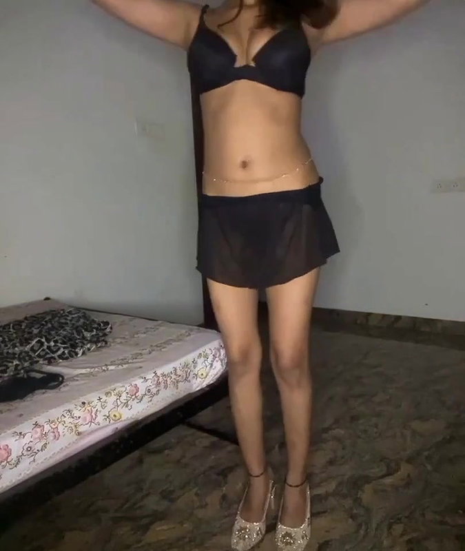 Desi STRIP GLOW Full Open Belly Dancing