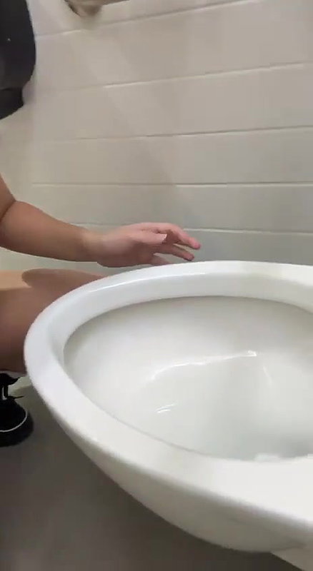 1771702912580