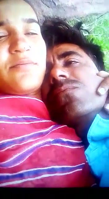 village bhabi naked outdoor sex with neighbor